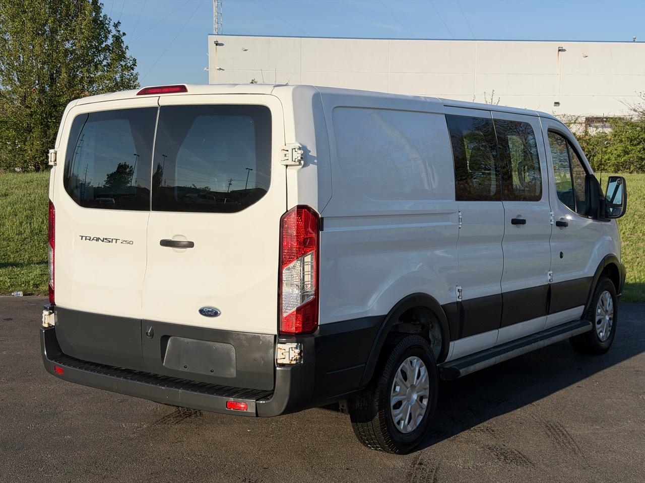 Ford Transit Van T-250 130" Low Rf 9000 GVWR Swing-Out RH Dr 2017