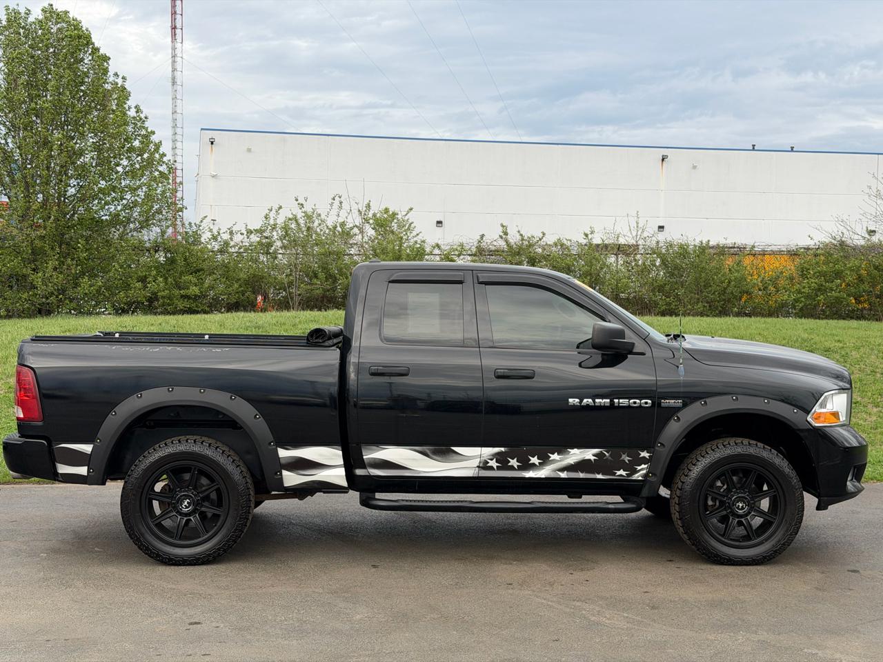 RAM 1500 4WD Quad Cab 140.5" Express 2012