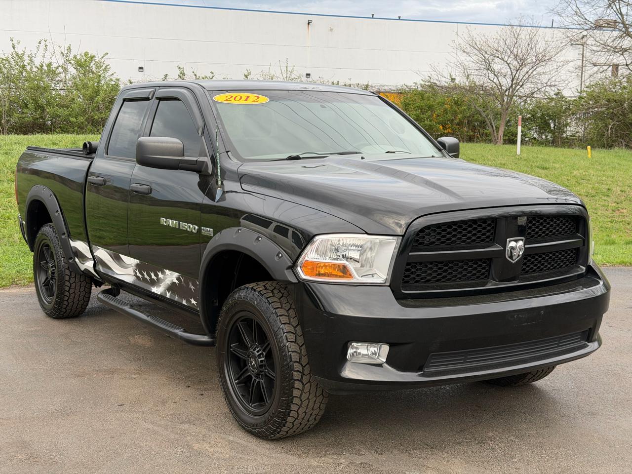 RAM 1500 4WD Quad Cab 140.5" Express 2012