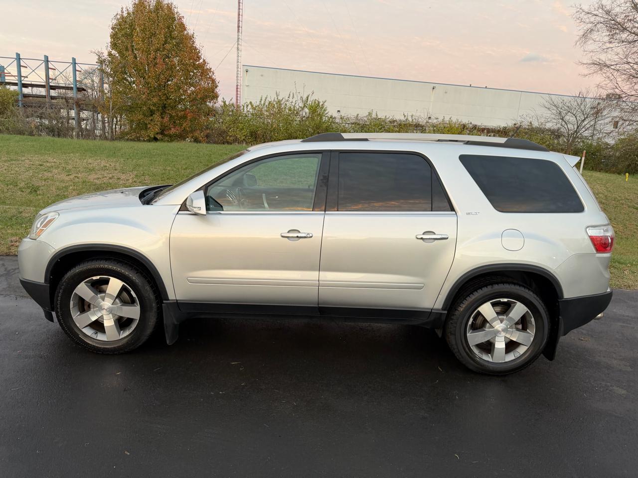 GMC Acadia AWD 4dr SLT1 2012