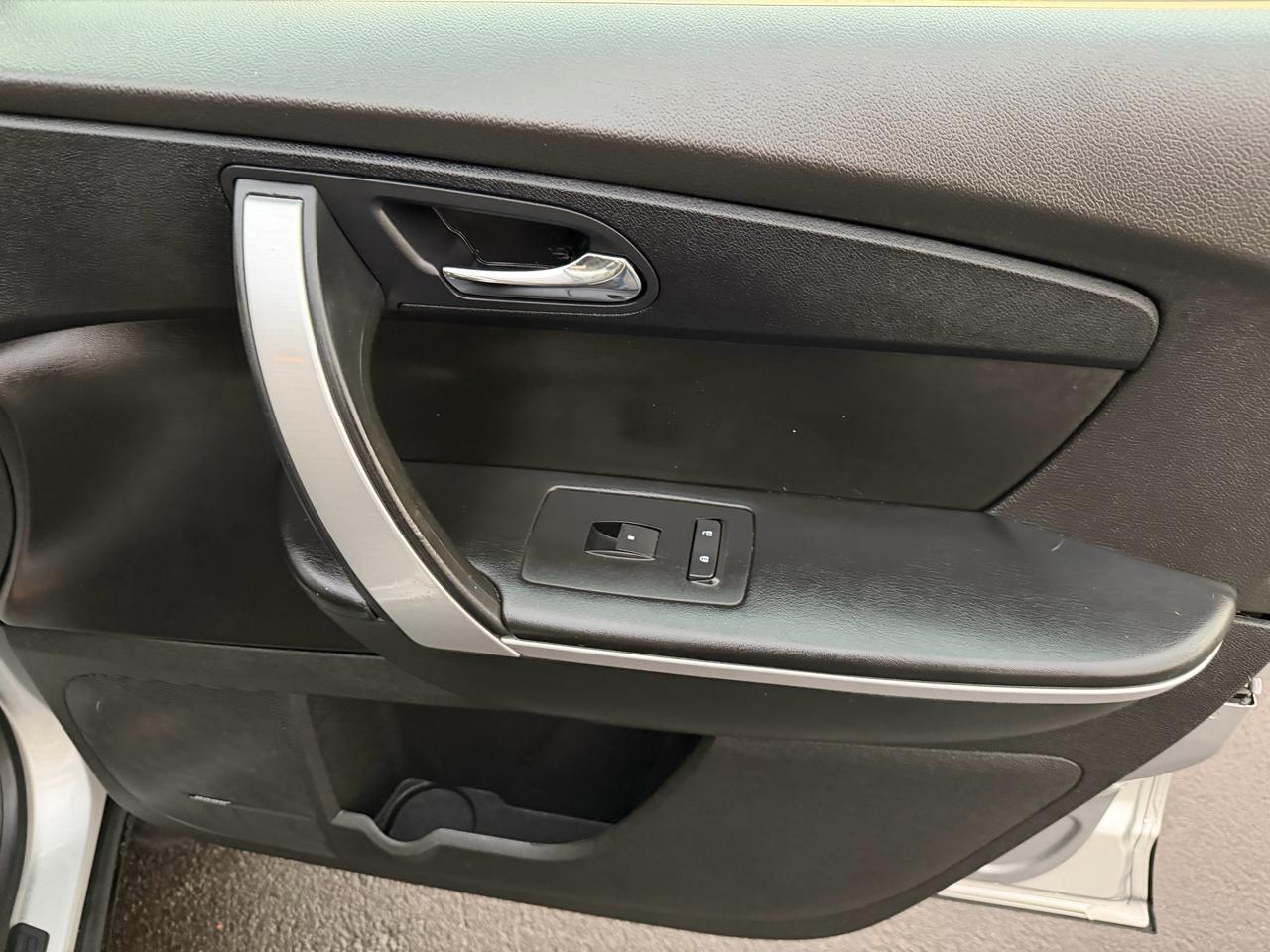 GMC Acadia AWD 4dr SLT1 2012