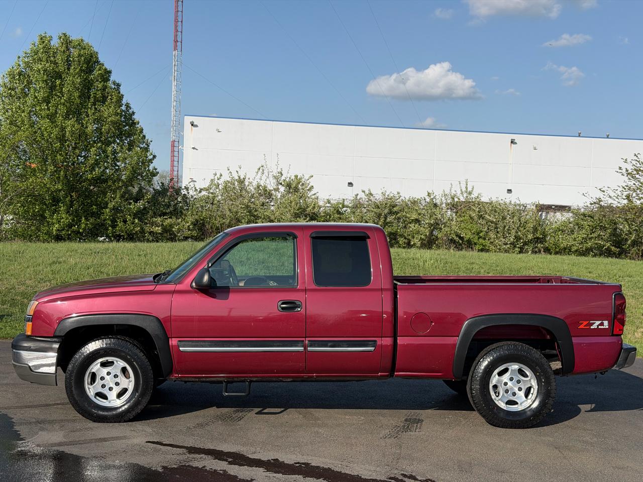 Chevrolet Silverado 1500 Z71 Short Bed 4WD 2004