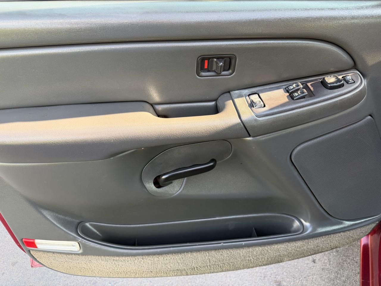 Chevrolet Silverado 1500 Z71 Short Bed 4WD 2004