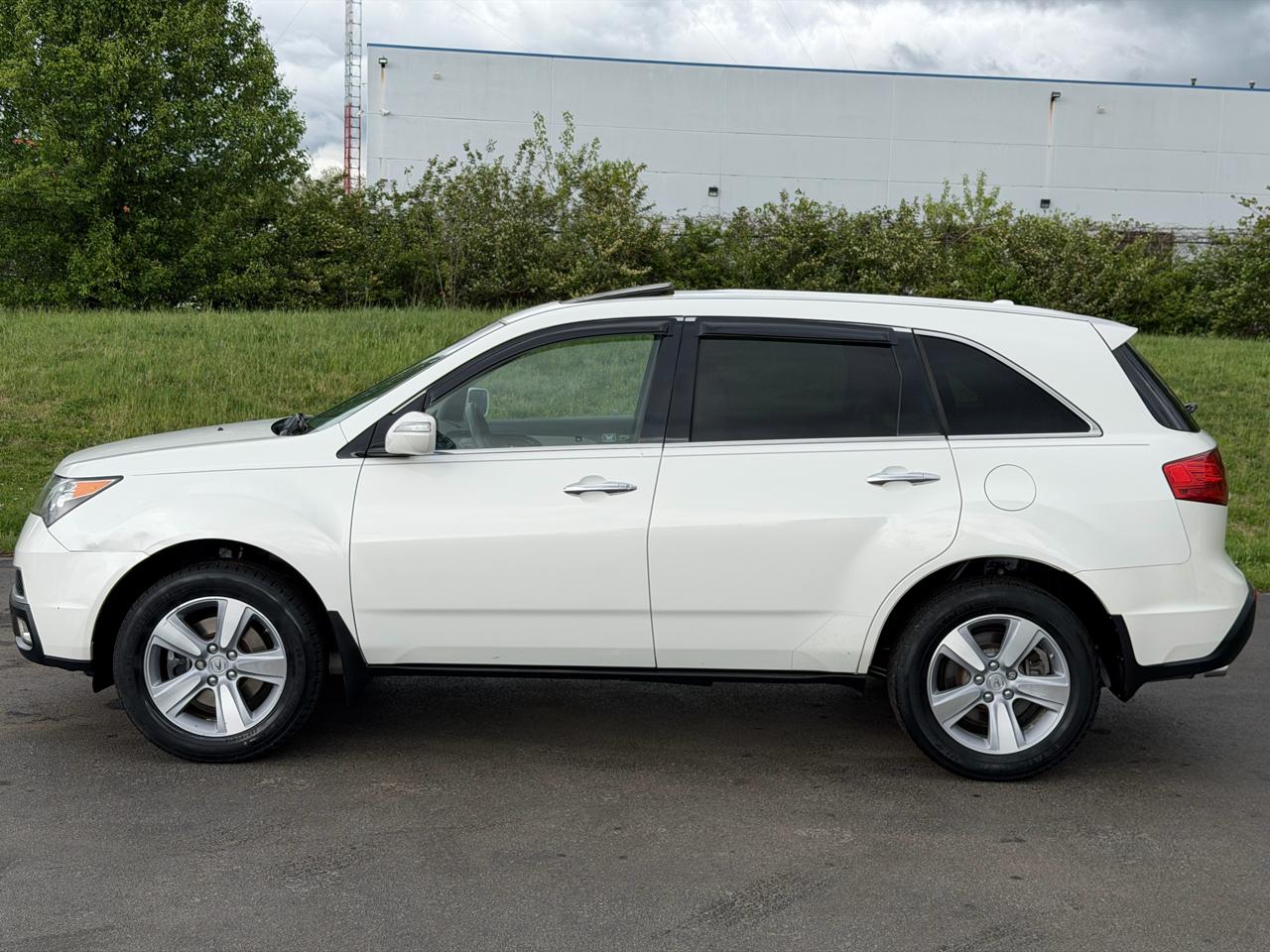 Acura MDX AWD 4dr 2011