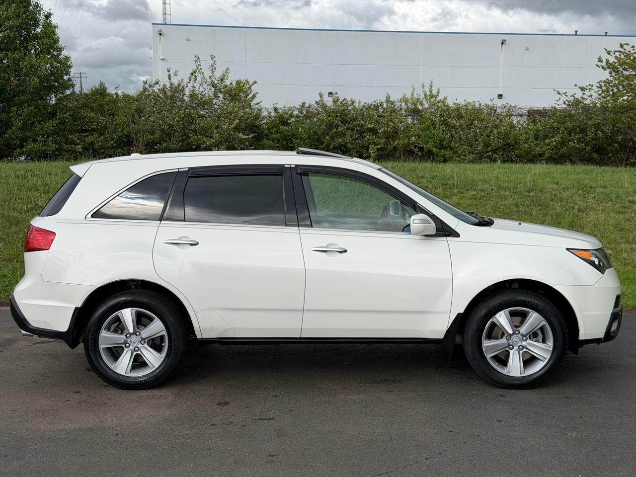Acura MDX AWD 4dr 2011