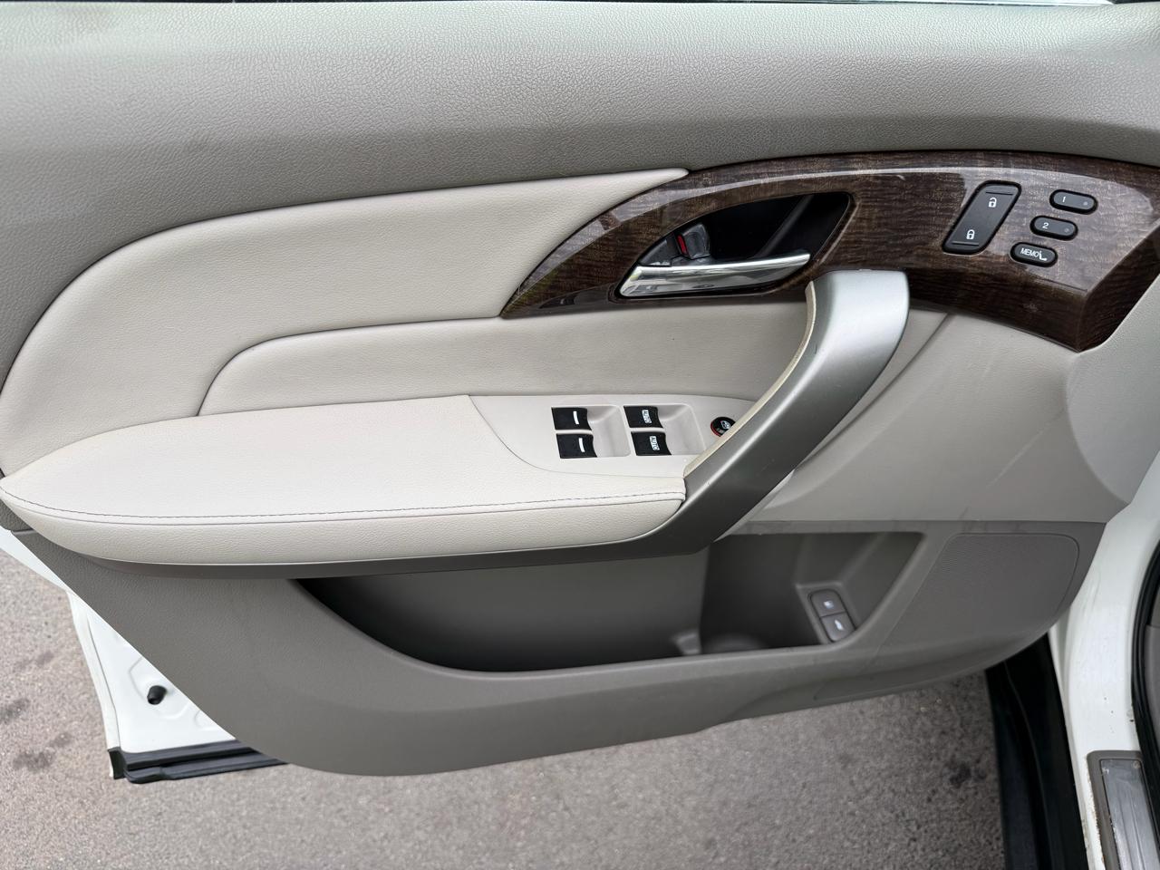 Acura MDX AWD 4dr 2011