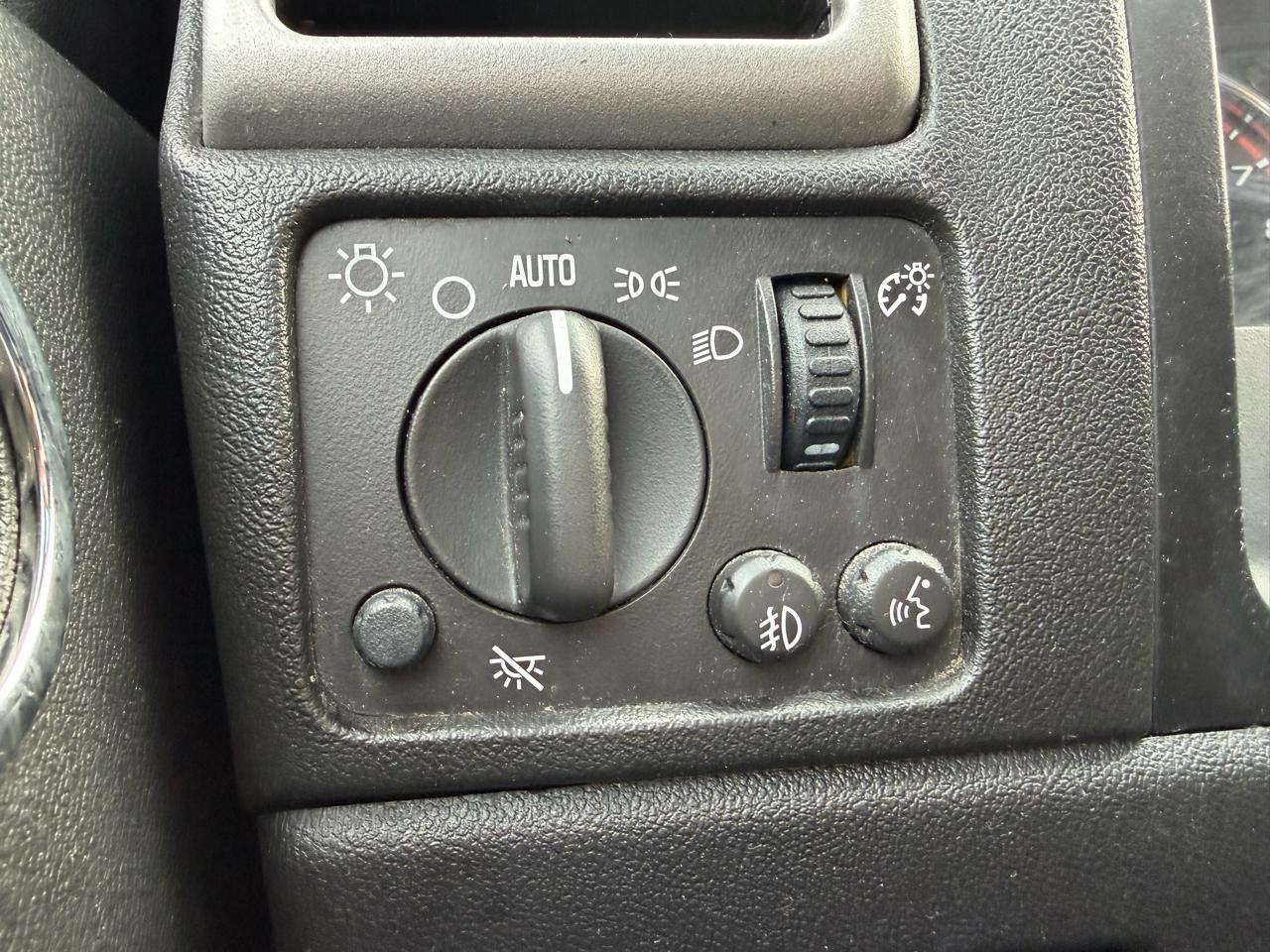 GMC Canyon 4WD Crew Cab 126.0" SLE1 2011