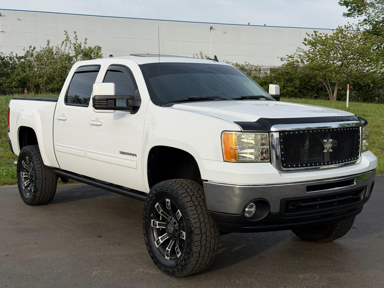 GMC Sierra 1500 4WD Crew Cab 143.5" SLT 2013