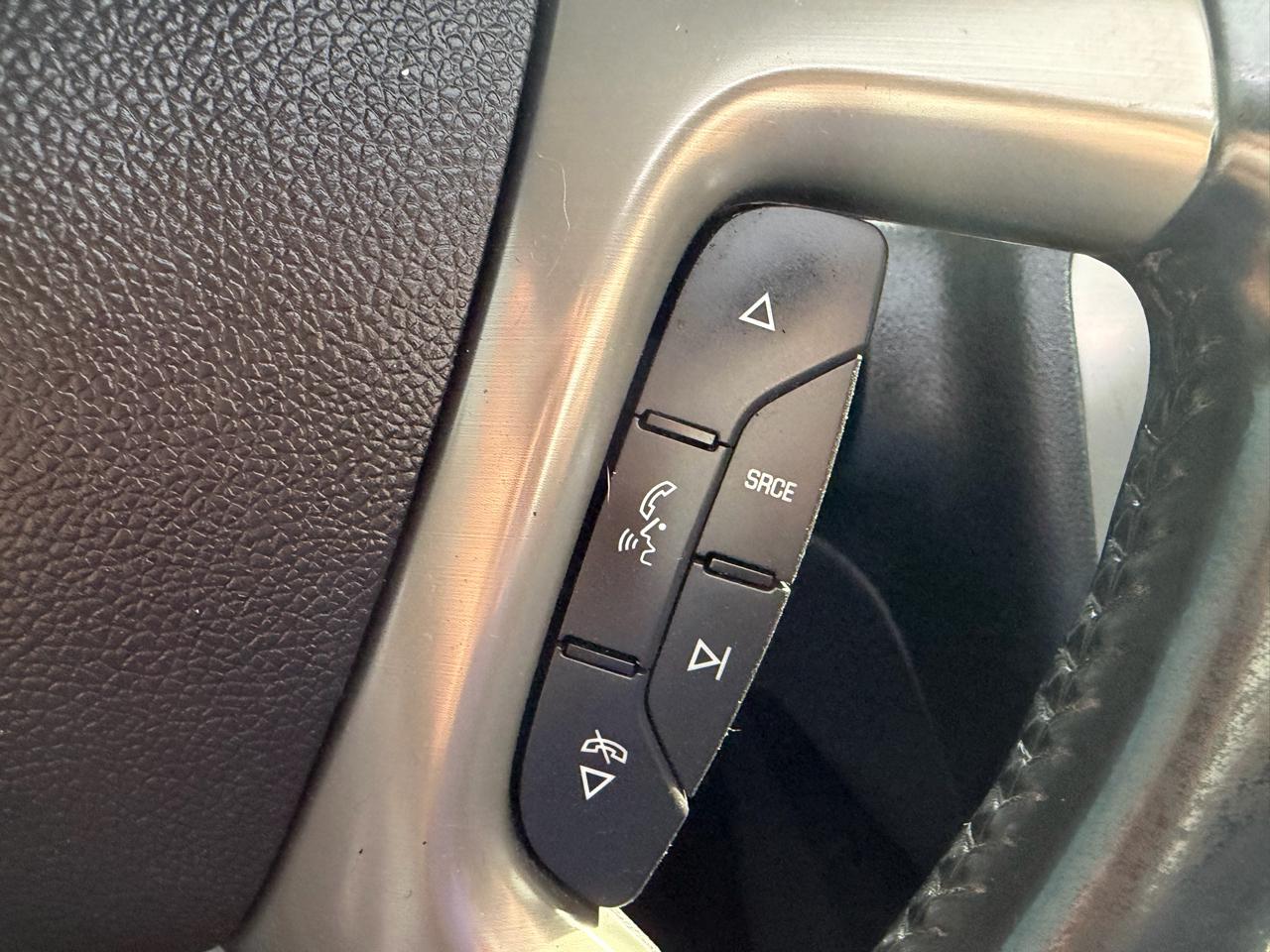 GMC Sierra 1500 4WD Crew Cab 143.5" SLT 2013