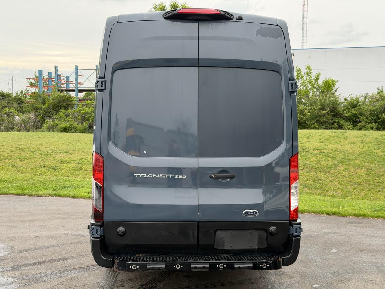 Ford Transit Van T-250 148" EL Hi Rf 9000 GVWR Sliding RH Dr 2019