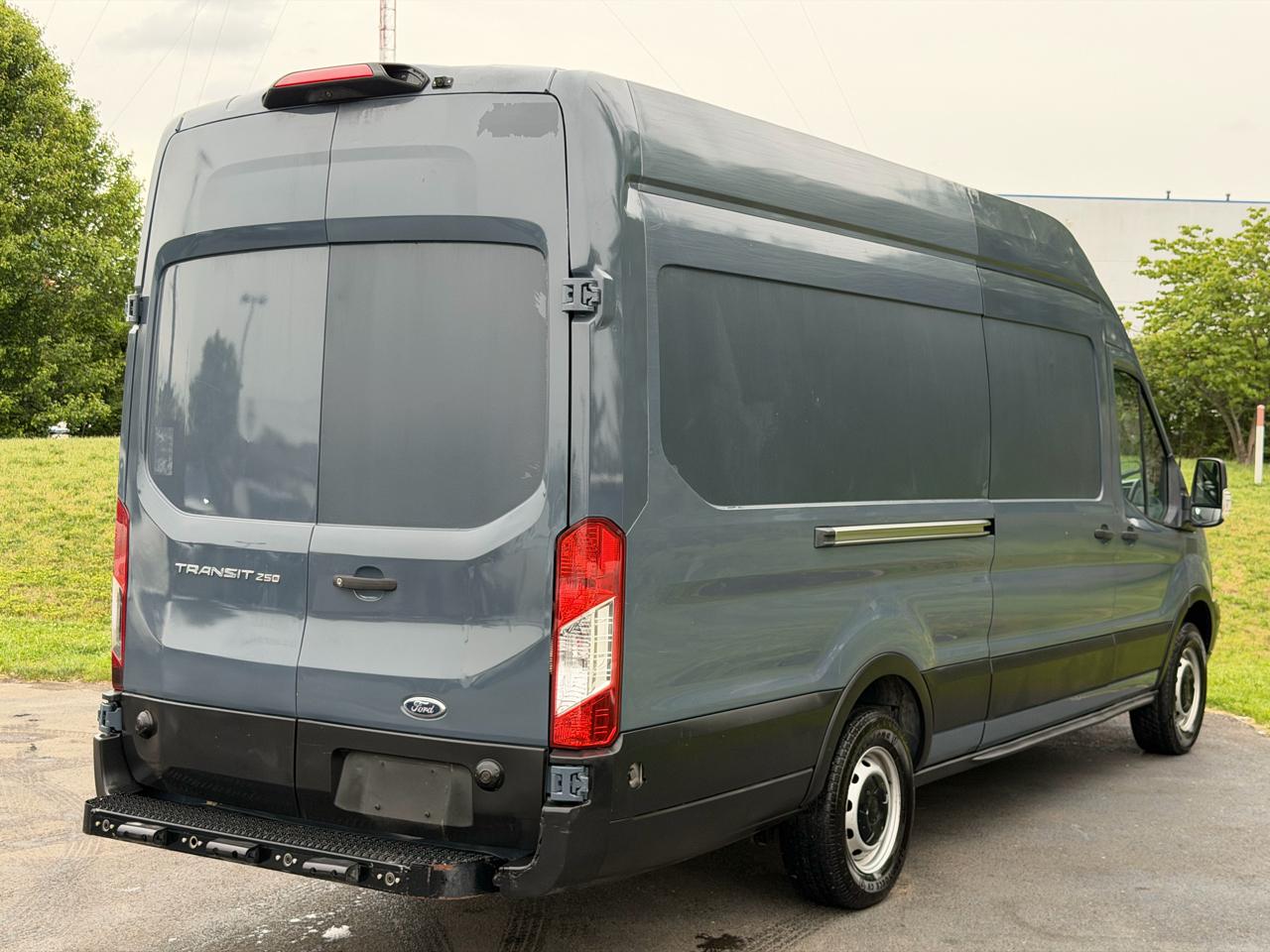 Ford Transit Van T-250 148" EL Hi Rf 9000 GVWR Sliding RH Dr 2019