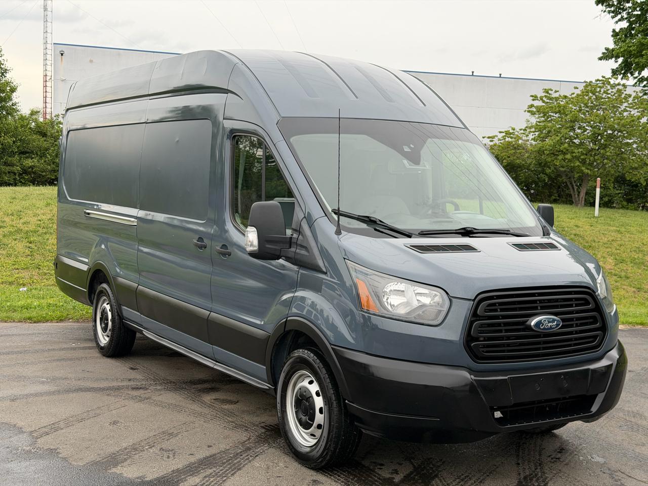 Ford Transit Van T-250 148" EL Hi Rf 9000 GVWR Sliding RH Dr 2019