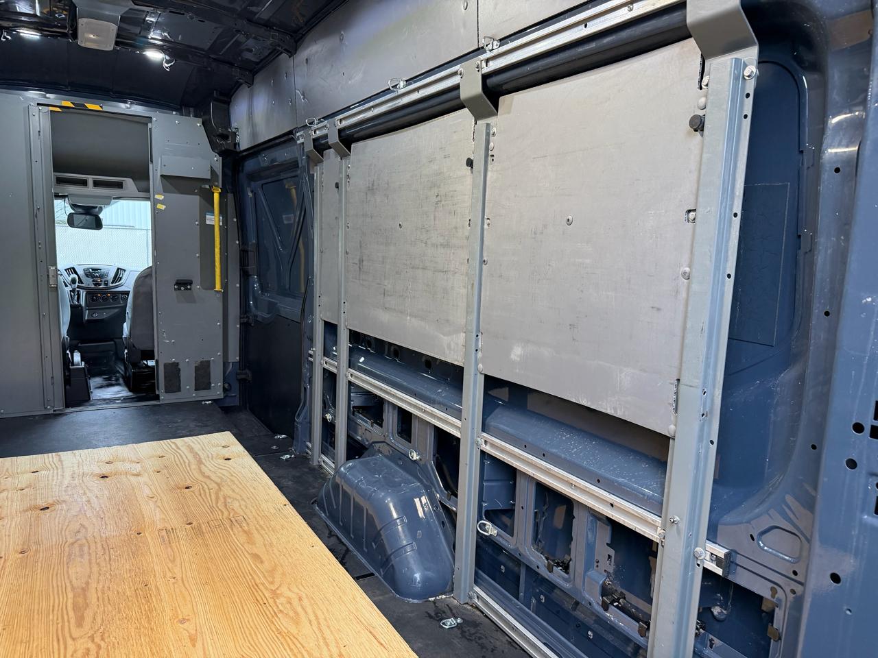 Ford Transit Van T-250 148" EL Hi Rf 9000 GVWR Sliding RH Dr 2019