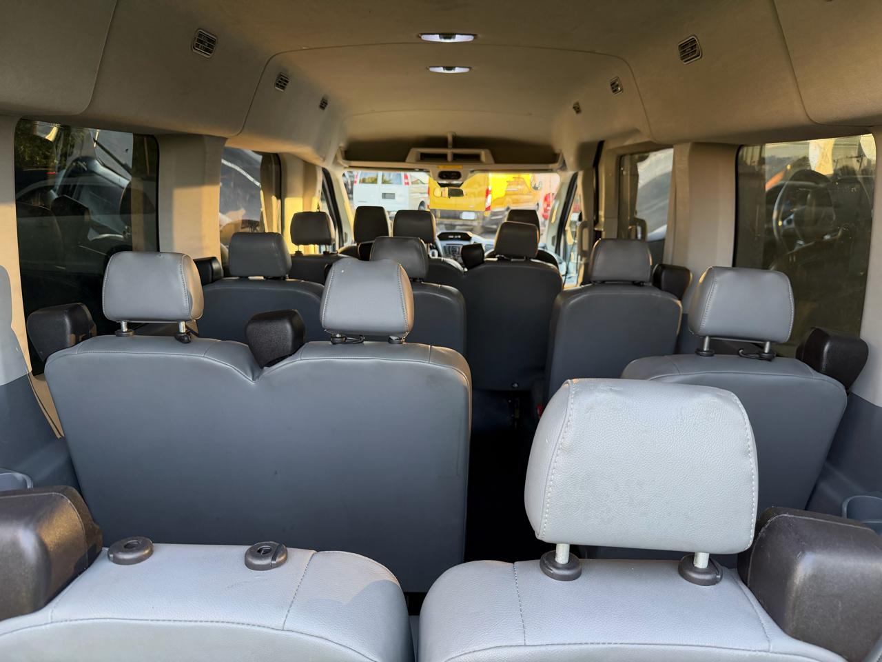 Ford Transit Wagon T-350 148" Med Roof XLT Sliding RH Dr 2015