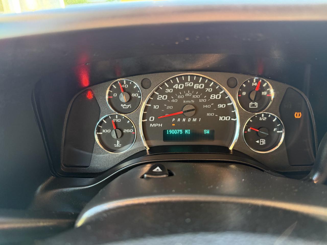 Chevrolet Express Passenger RWD 3500 155" LT 2020