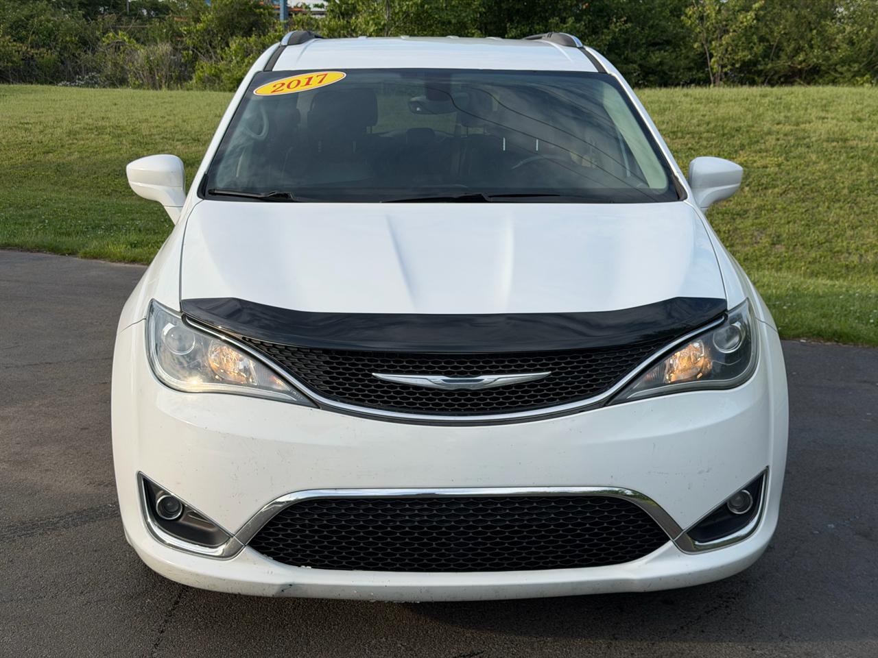 Chrysler Pacifica Touring-L Plus FWD 2017