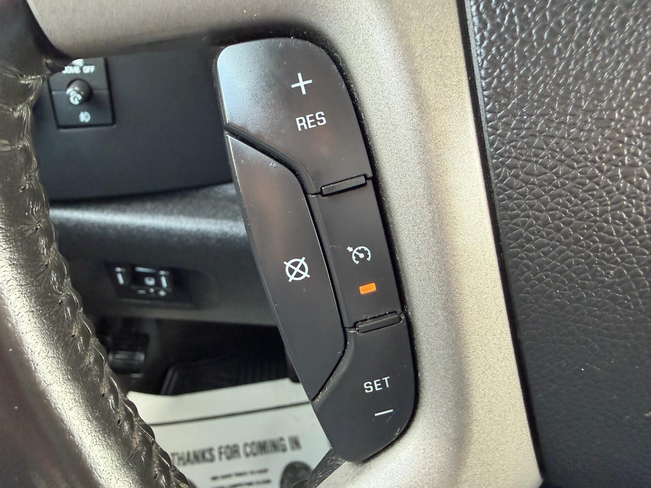 Chevrolet Silverado 1500 4WD Crew Cab 143.5" LT 2012