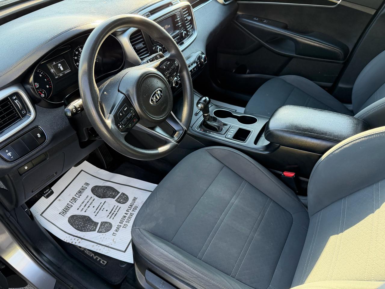Kia Sorento LX V6 AWD 2017