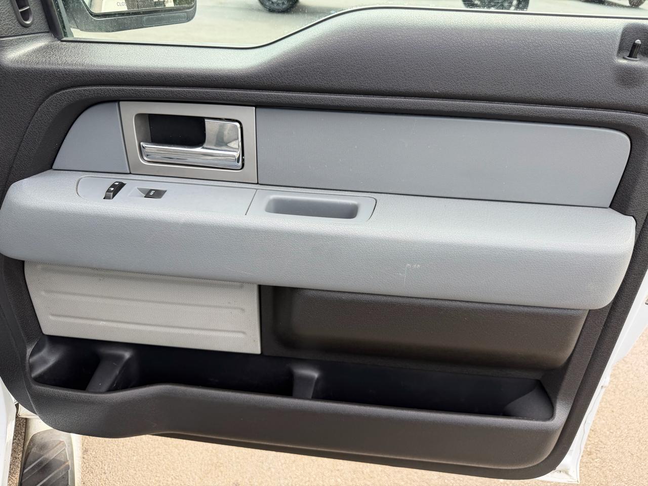 Ford F-150 4WD SuperCab 145" Lariat 2011