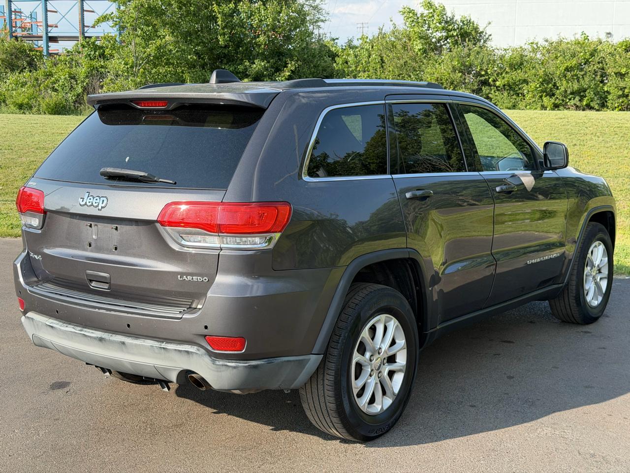 Jeep Grand Cherokee 4WD 4dr Laredo 2015