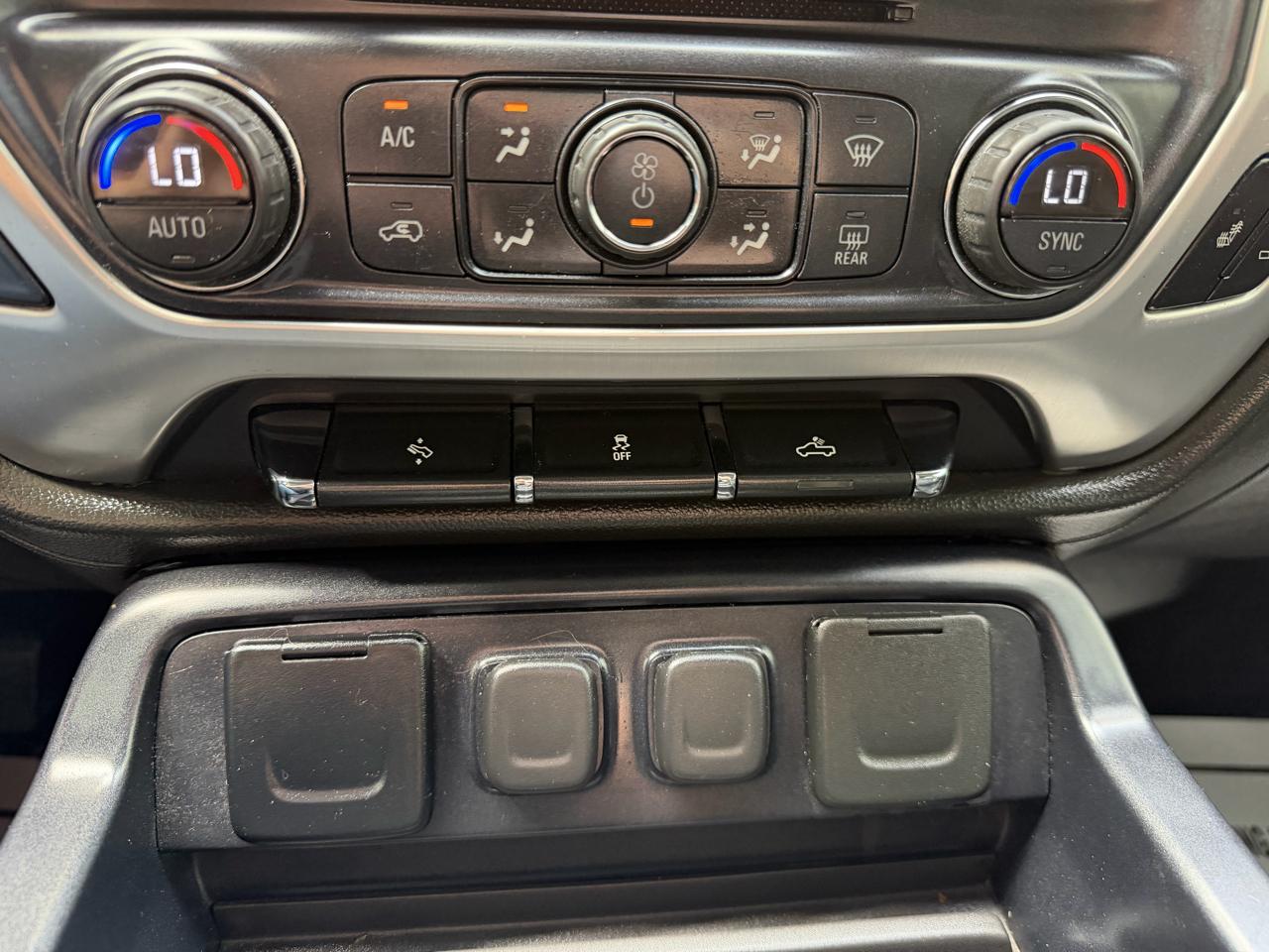 GMC Sierra 1500 4WD Crew Cab 143.5" SLT 2015