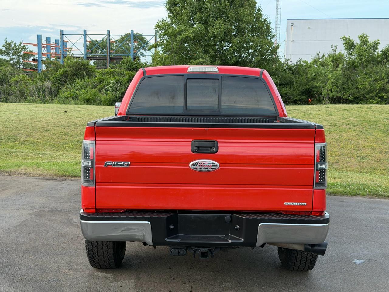 Ford F-150 XLT SuperCrew 4WD 2011