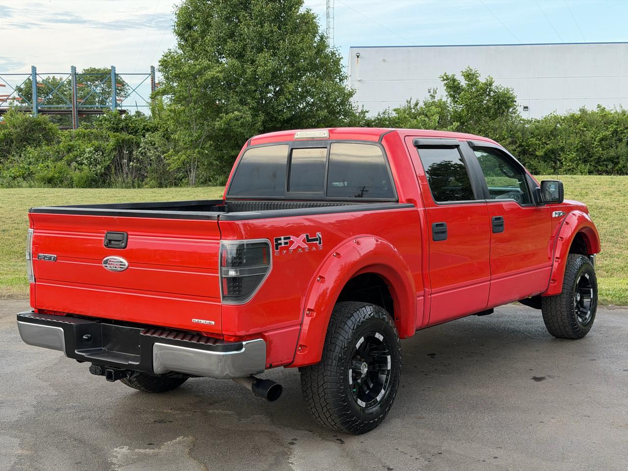 Ford F-150 XLT SuperCrew 4WD 2011