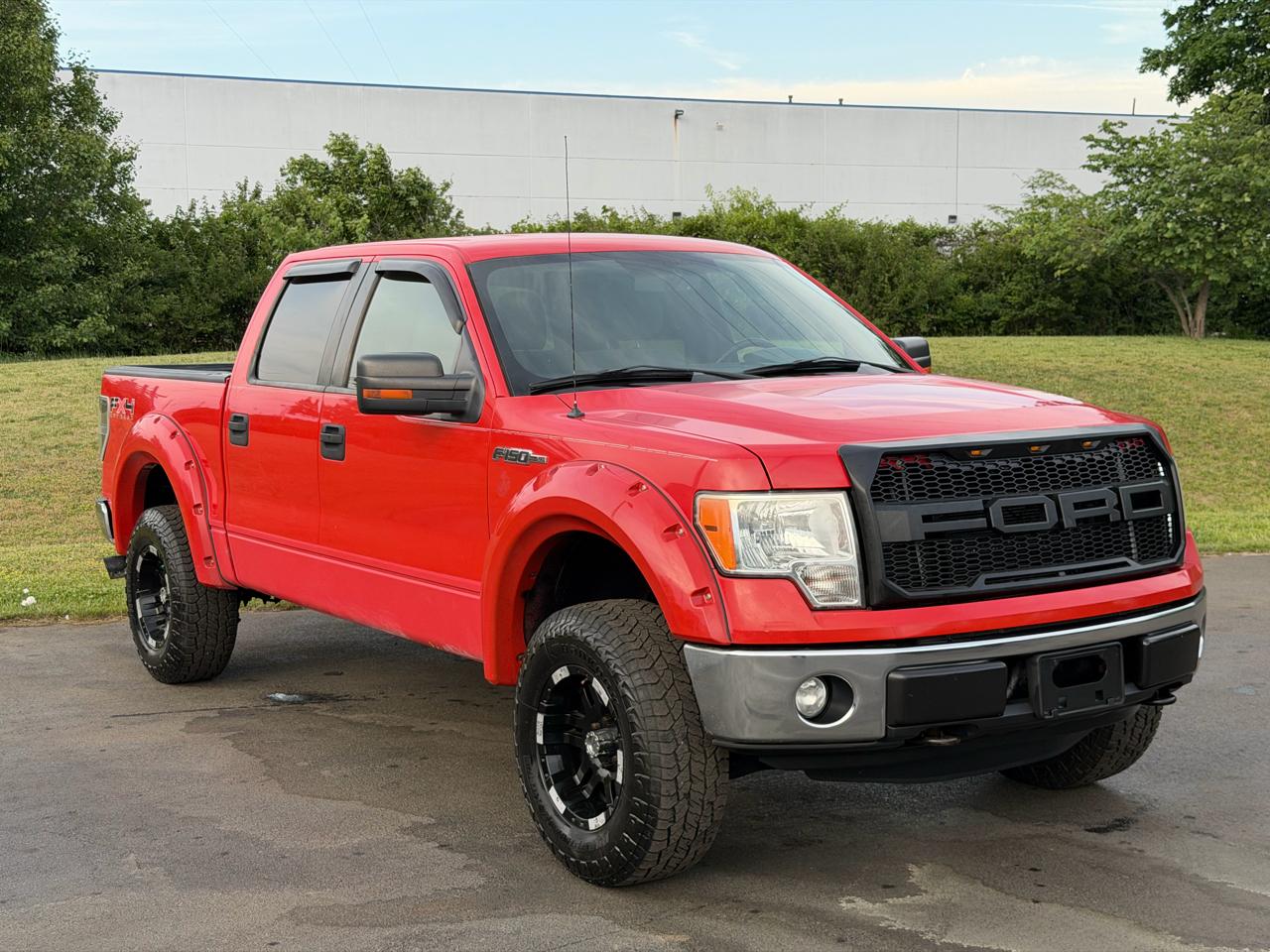 Ford F-150 XLT SuperCrew 4WD 2011
