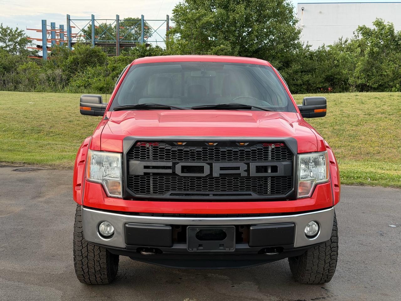 Ford F-150 XLT SuperCrew 4WD 2011