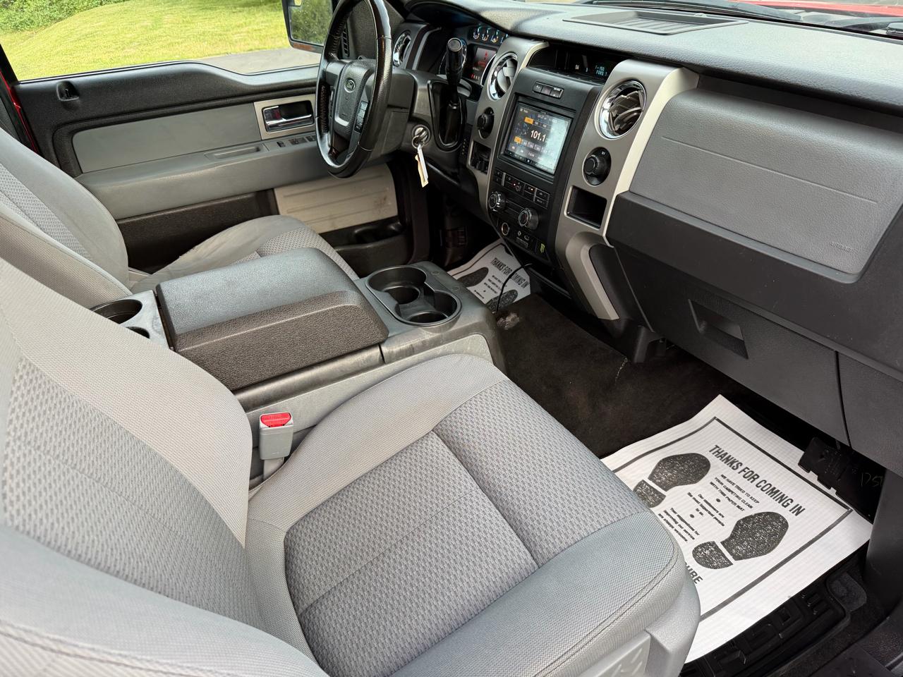 Ford F-150 XLT SuperCrew 4WD 2011