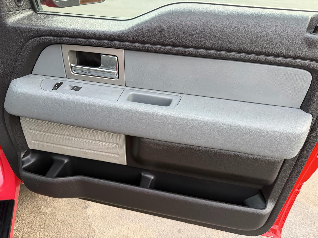 Ford F-150 XLT SuperCrew 4WD 2011