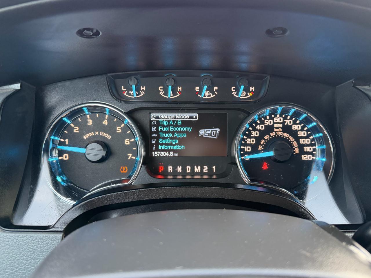 Ford F-150 XLT SuperCrew 4WD 2011