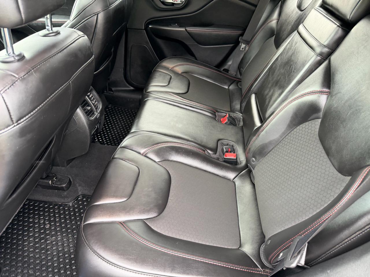 Jeep Cherokee Trailhawk 4x4 2019