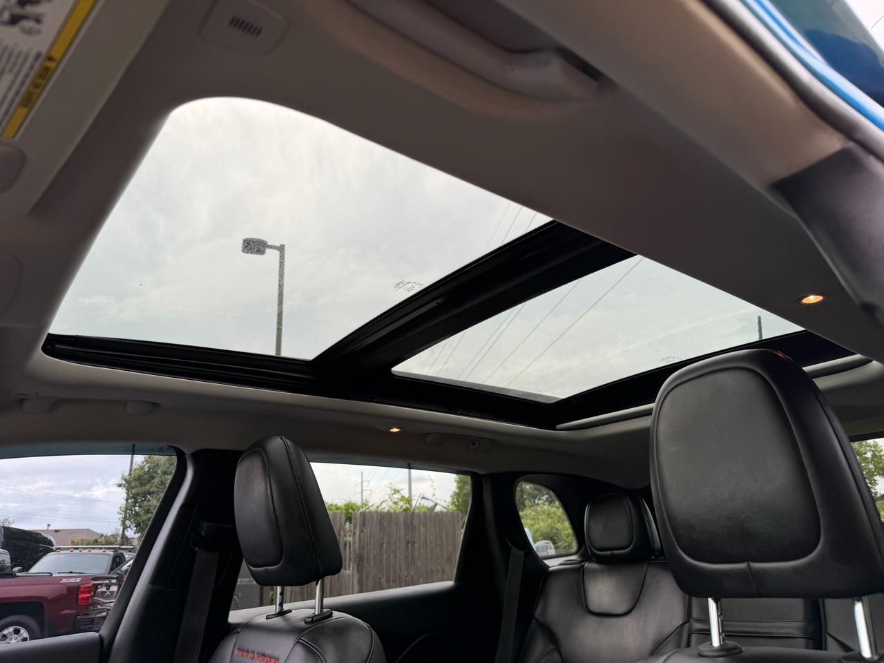 Jeep Cherokee Trailhawk 4x4 2019