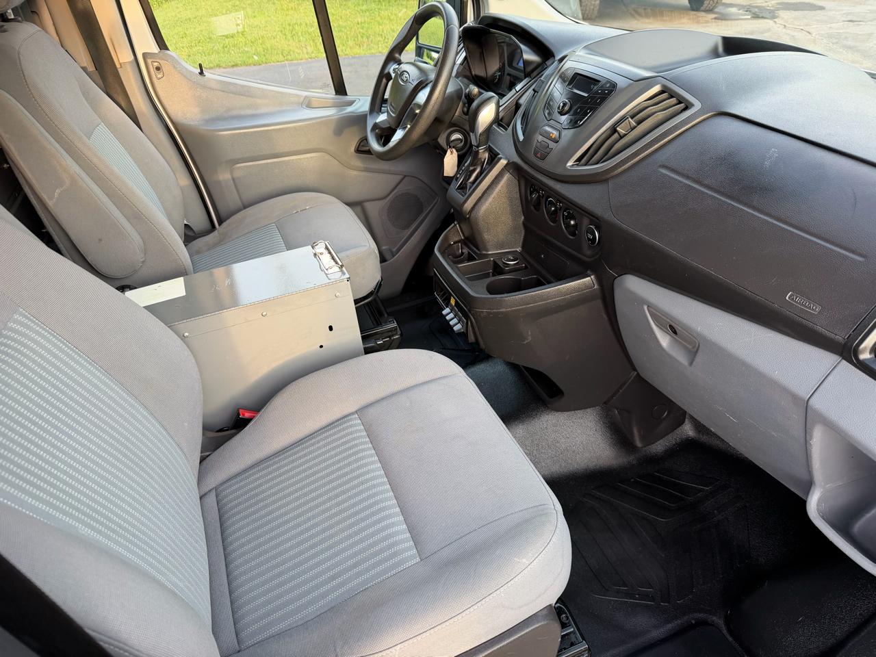 Ford Transit Van T-250 148" Low Rf 9000 GVWR Sliding RH Dr 2018