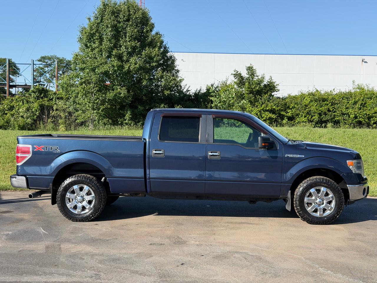 Ford F-150 4WD SuperCrew 145" XLT 2014