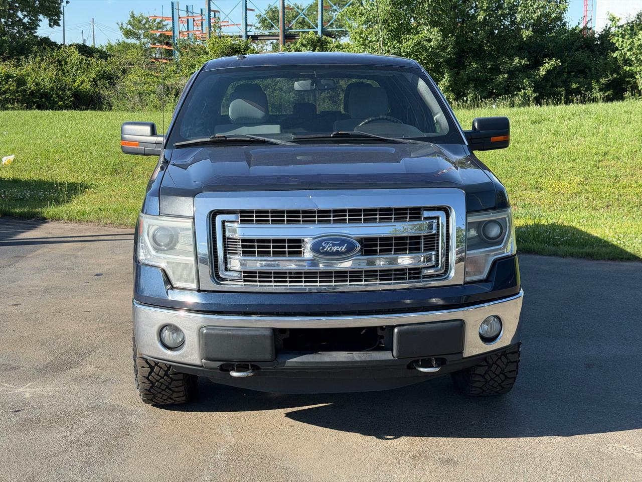 Ford F-150 4WD SuperCrew 145" XLT 2014