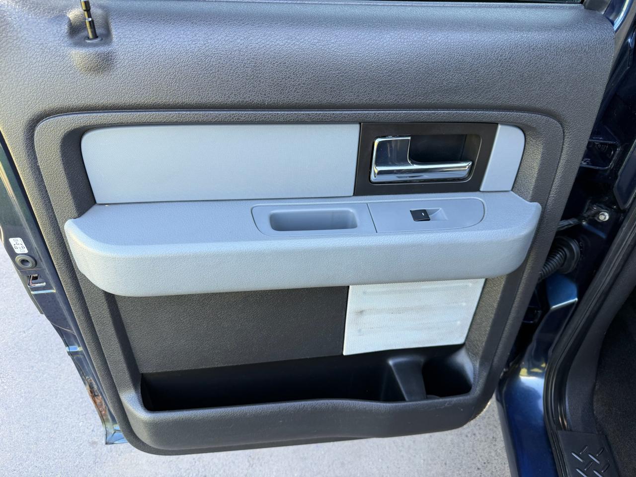 Ford F-150 4WD SuperCrew 145" XLT 2014