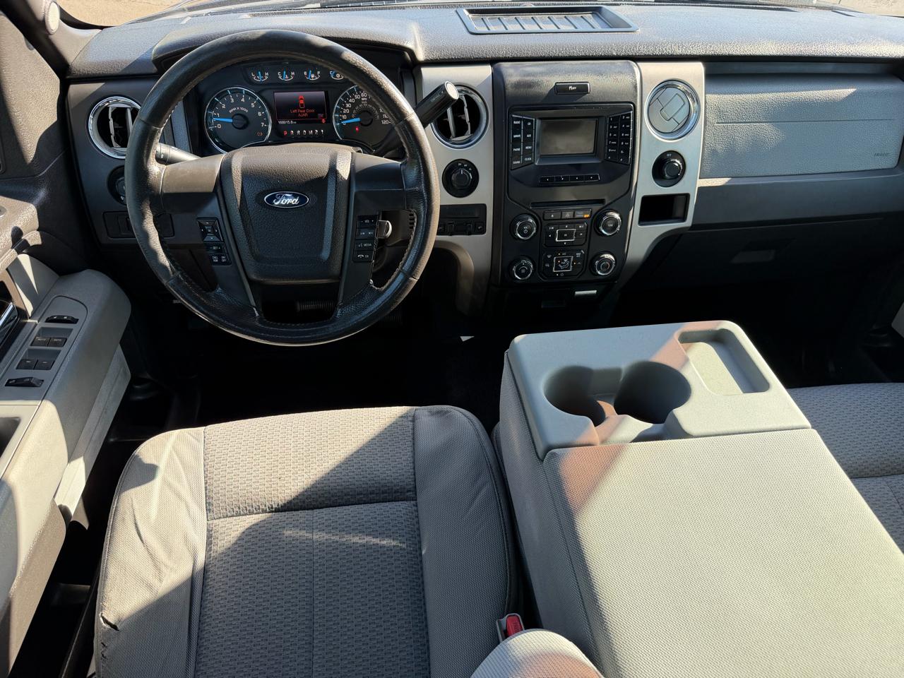 Ford F-150 4WD SuperCrew 145" XLT 2014