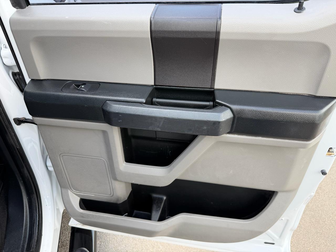 Ford F-150 XL SuperCrew 4WD 2019