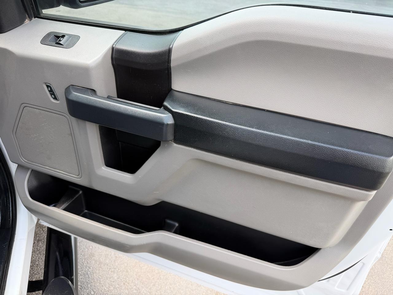 Ford F-150 XL SuperCrew 4WD 2019