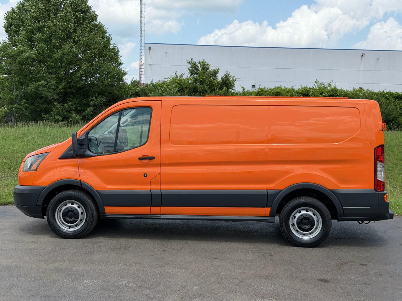 Ford Transit Cargo Van T-150 130" Low Rf 8600 GVWR Swing-Out RH Dr 2015