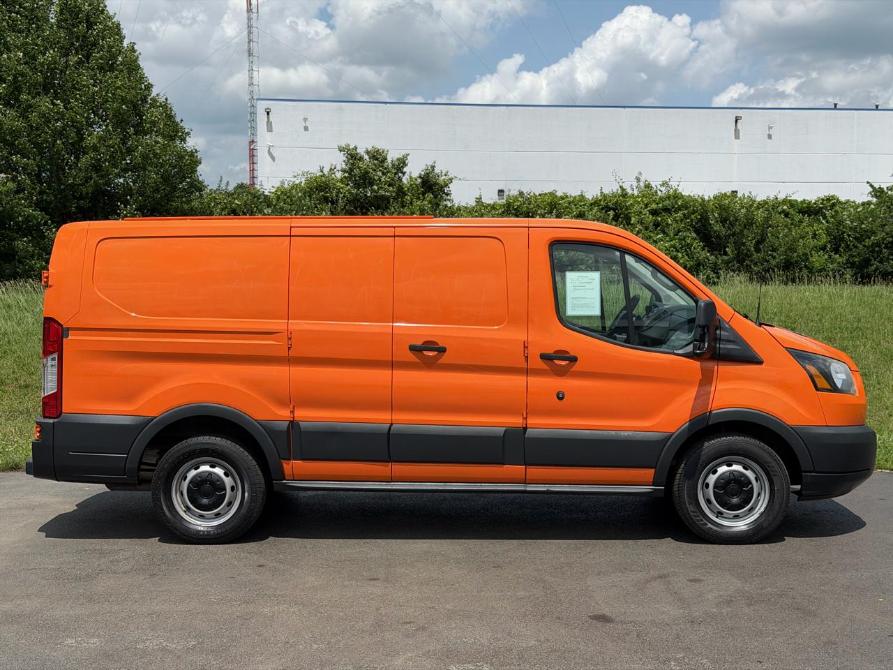 Ford Transit Cargo Van T-150 130" Low Rf 8600 GVWR Swing-Out RH Dr 2015
