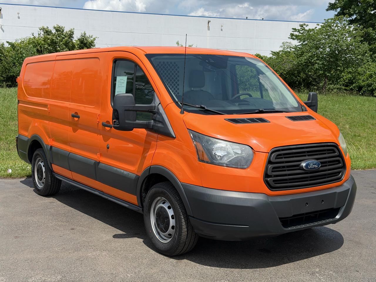 Ford Transit Cargo Van T-150 130" Low Rf 8600 GVWR Swing-Out RH Dr 2015