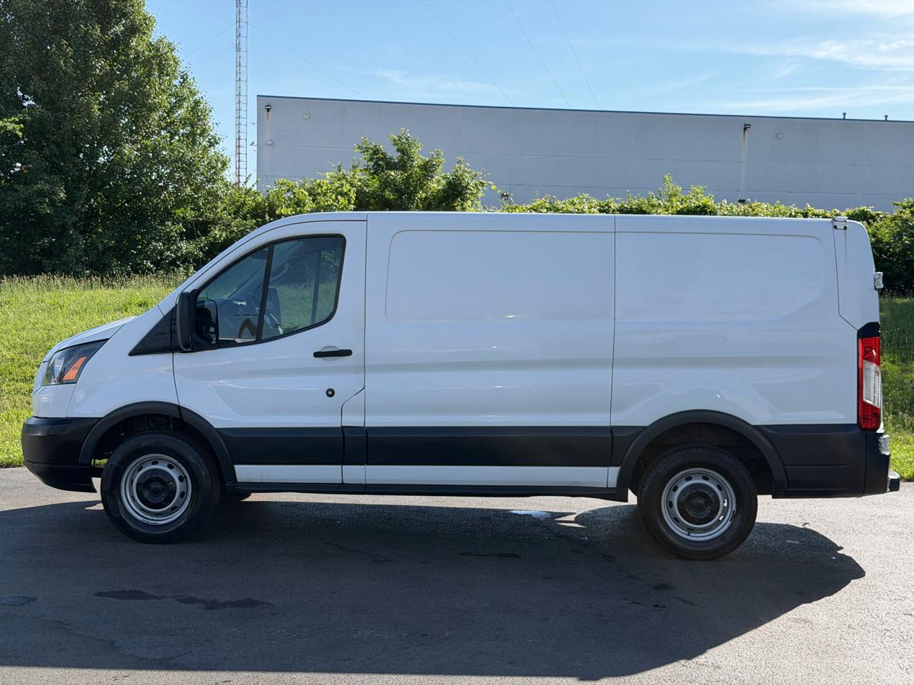 Ford Transit Cargo Van T-250 130" Low Rf 9000 GVWR Sliding RH Dr 2015