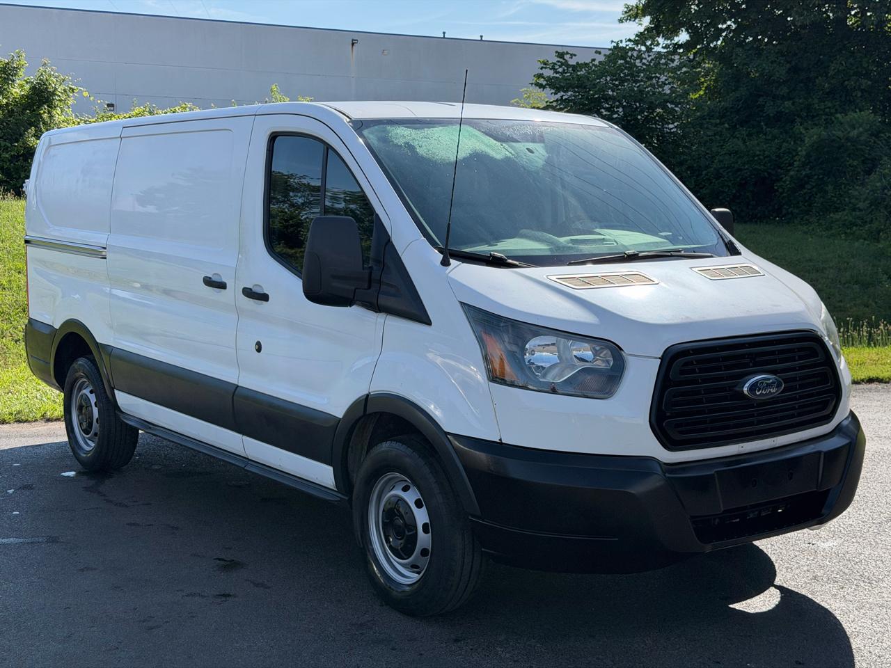 Ford Transit Cargo Van T-250 130" Low Rf 9000 GVWR Sliding RH Dr 2015