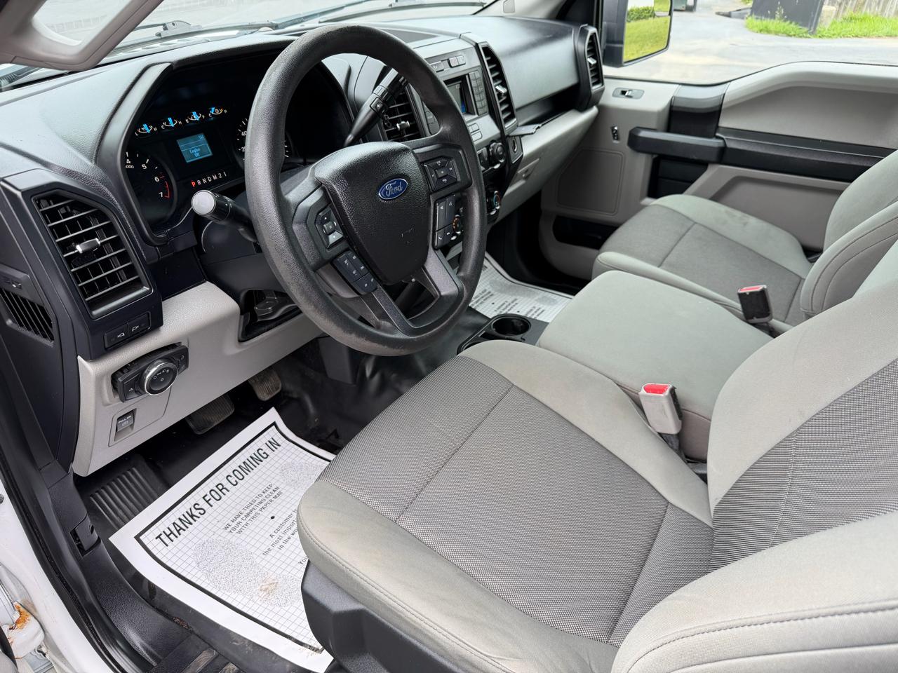 Ford F-150 4WD Reg Cab 141" XLT 2016