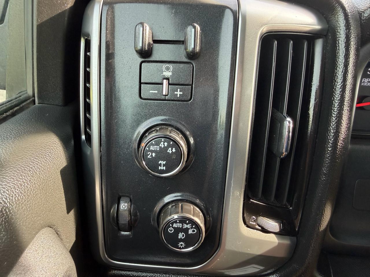 Chevrolet Silverado 1500 4WD Double Cab 143.5" LT w/1LT 2016
