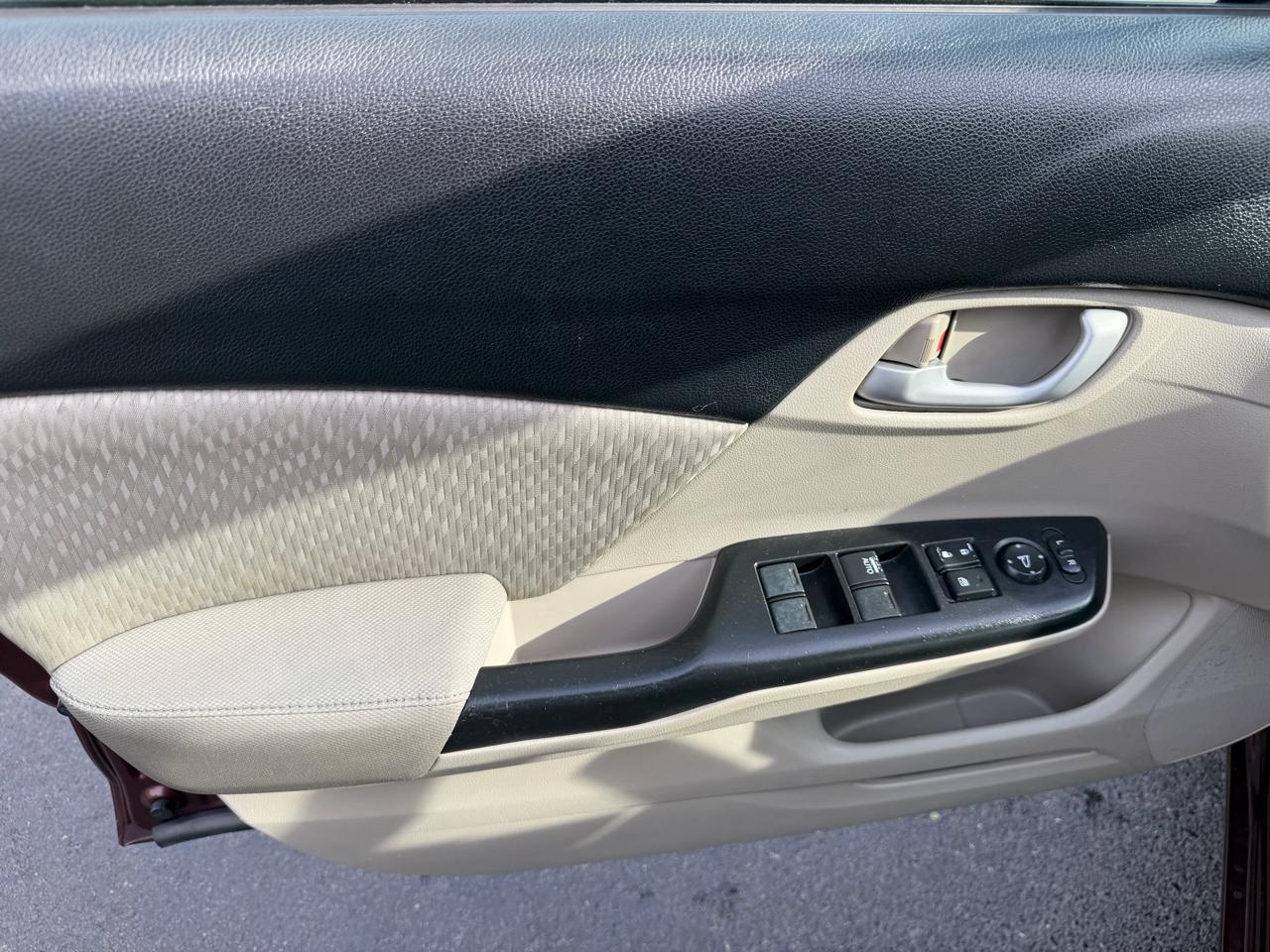 Honda Civic Sedan 4dr CVT LX 2015