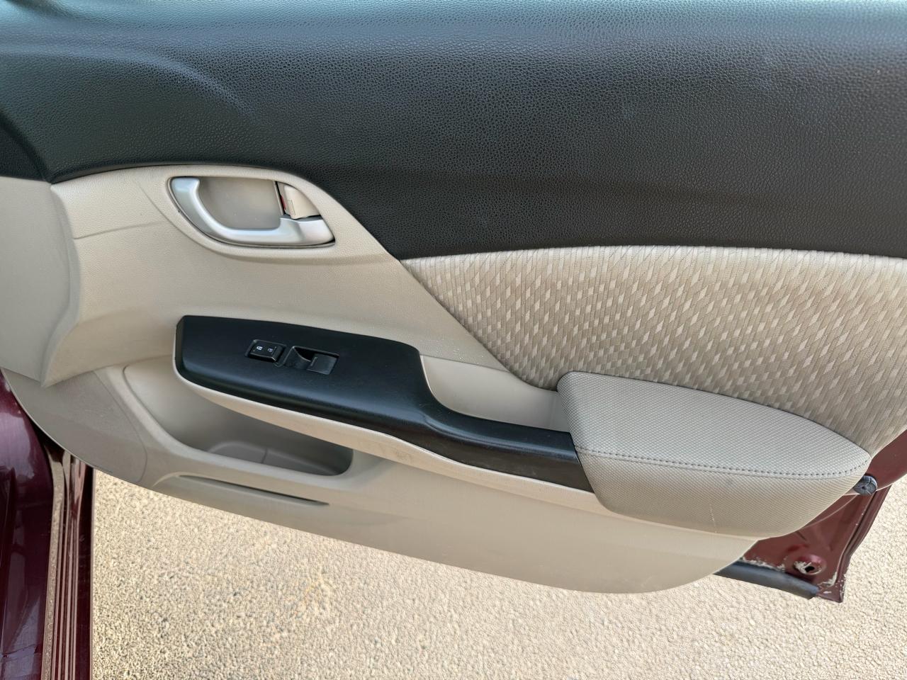 Honda Civic Sedan 4dr CVT LX 2015